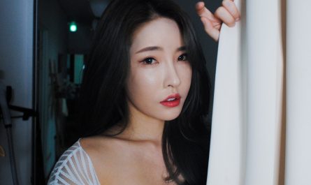 hanna-한나,-photobook-‘white’