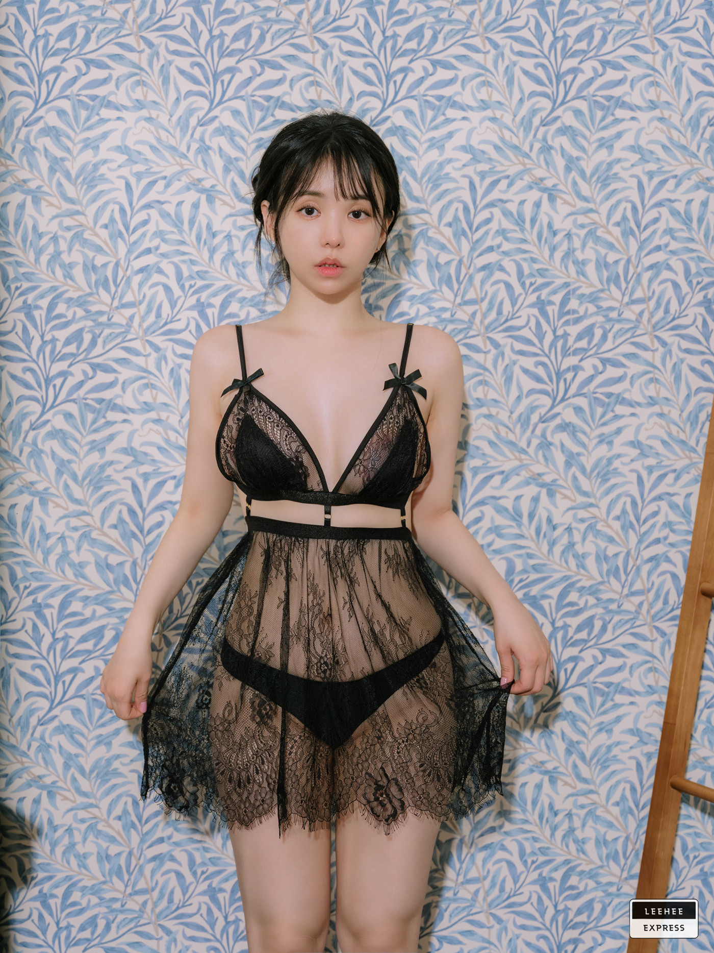 Yuri 유리, LEEHEE EXPRESS LEBE-161 Set.02