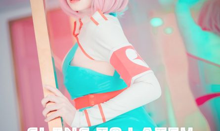 bambi-밤비,-djawa-‘cling-to-latex’