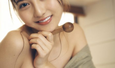 ririsa-tsuji-辻りりさ,-flashデジタル写真集-「she-is-perfect-前編」-set.01