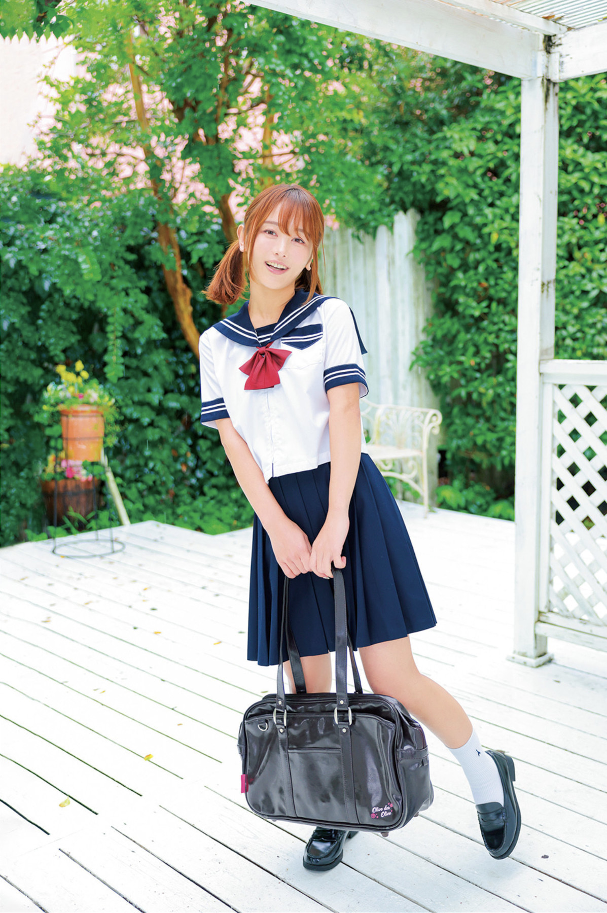 Ikumi いくみ, アサ芸Secret！デジタル写真集 「姉セーラースペシャル ふたりだけの秘密だよ」 Set.02