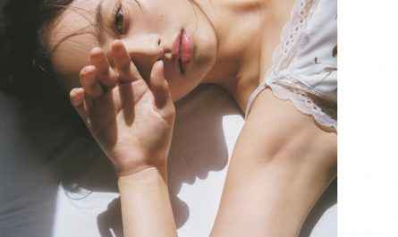 nagi-inoue-井上和,-1st写真集-～モノローグ～-set.05