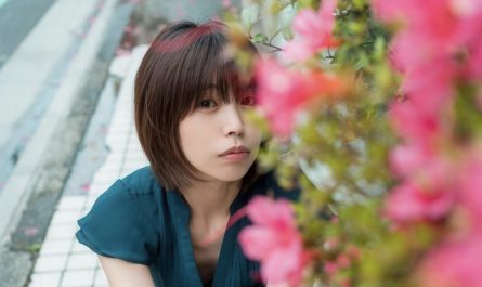 tsugu-manaka-真中つぐ,-写真集-恋愛情緒-wunder-puglishing-house-set.02