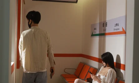 cosplay-奈汐酱nice-–-电车