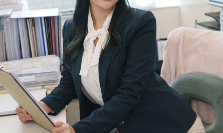 kisumi-amau-天羽希純,-写真集-「もっと！教えて-あまう先輩！！-スピサン-グラビアフォトブック」-set.01