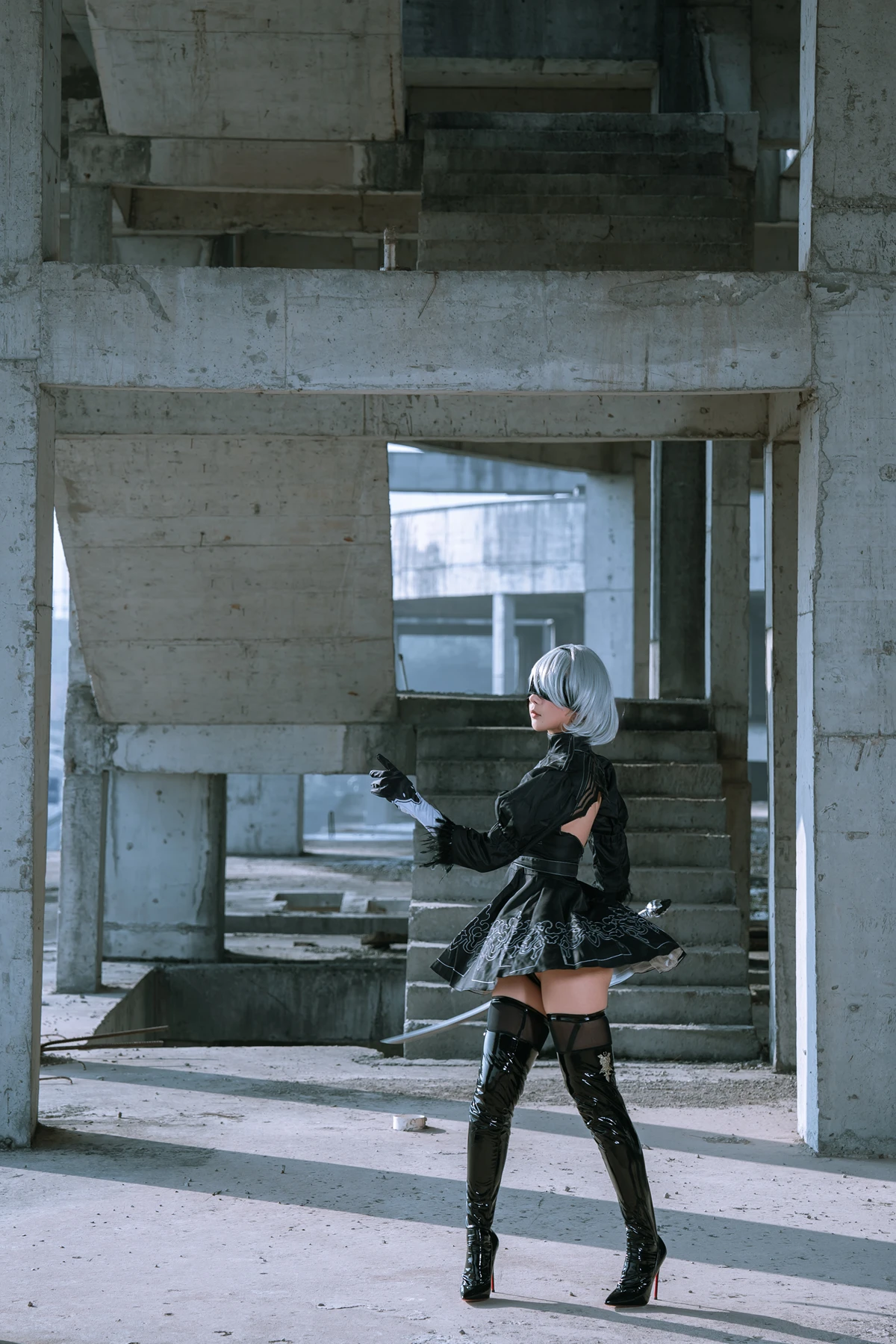 Cosplay 云溪溪Yunx1x1 & 奶桃 – 2B本 YoRHa No.2 Type B 下 Set.04