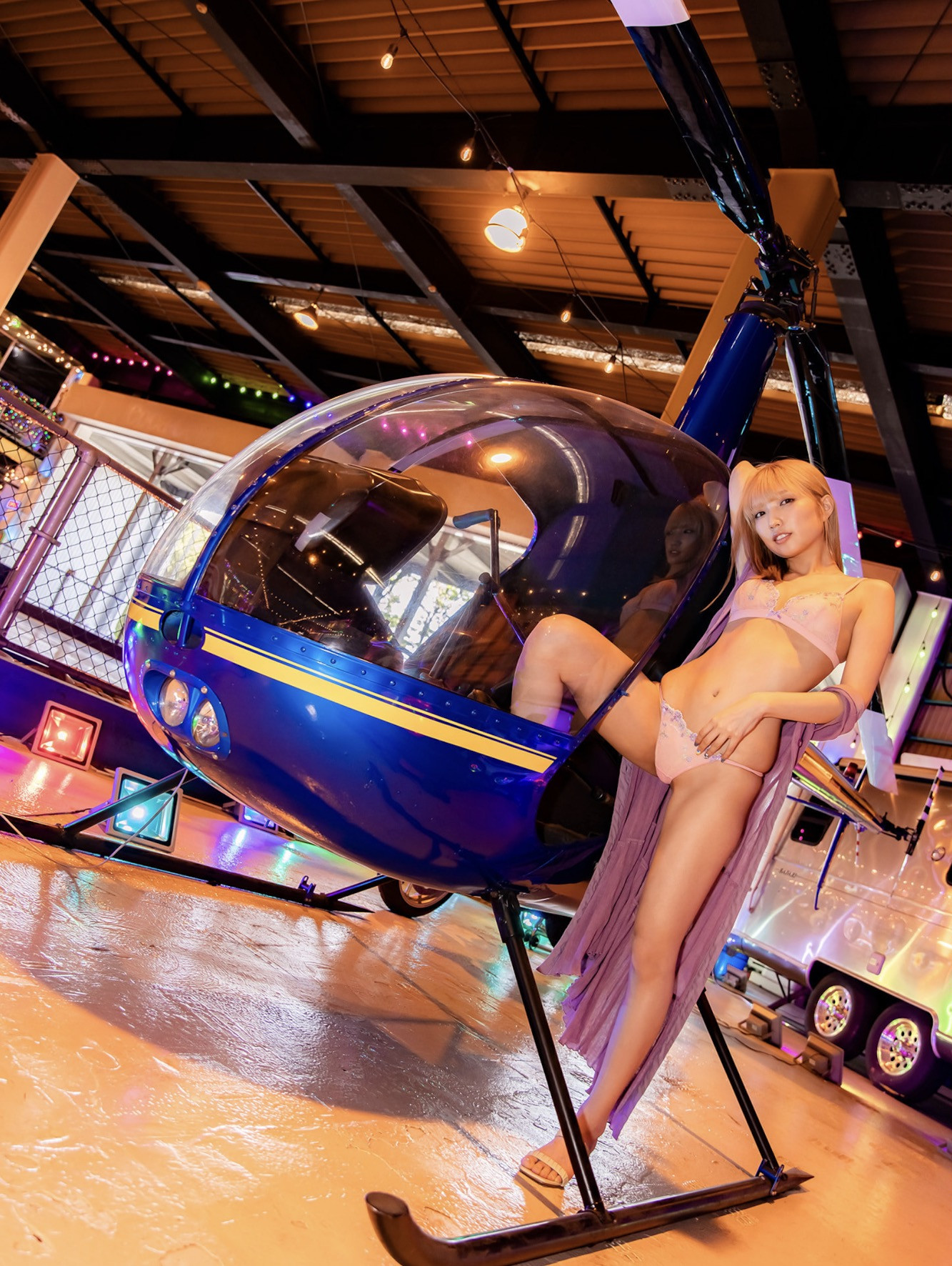 Mea Shimotsuki 霜月めあ, FLASHデジタル写真集 「Lady Player MEA」 Set.04