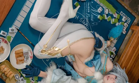 cosplay-黏黏团子兔-–-妙手回春-芙洛伦