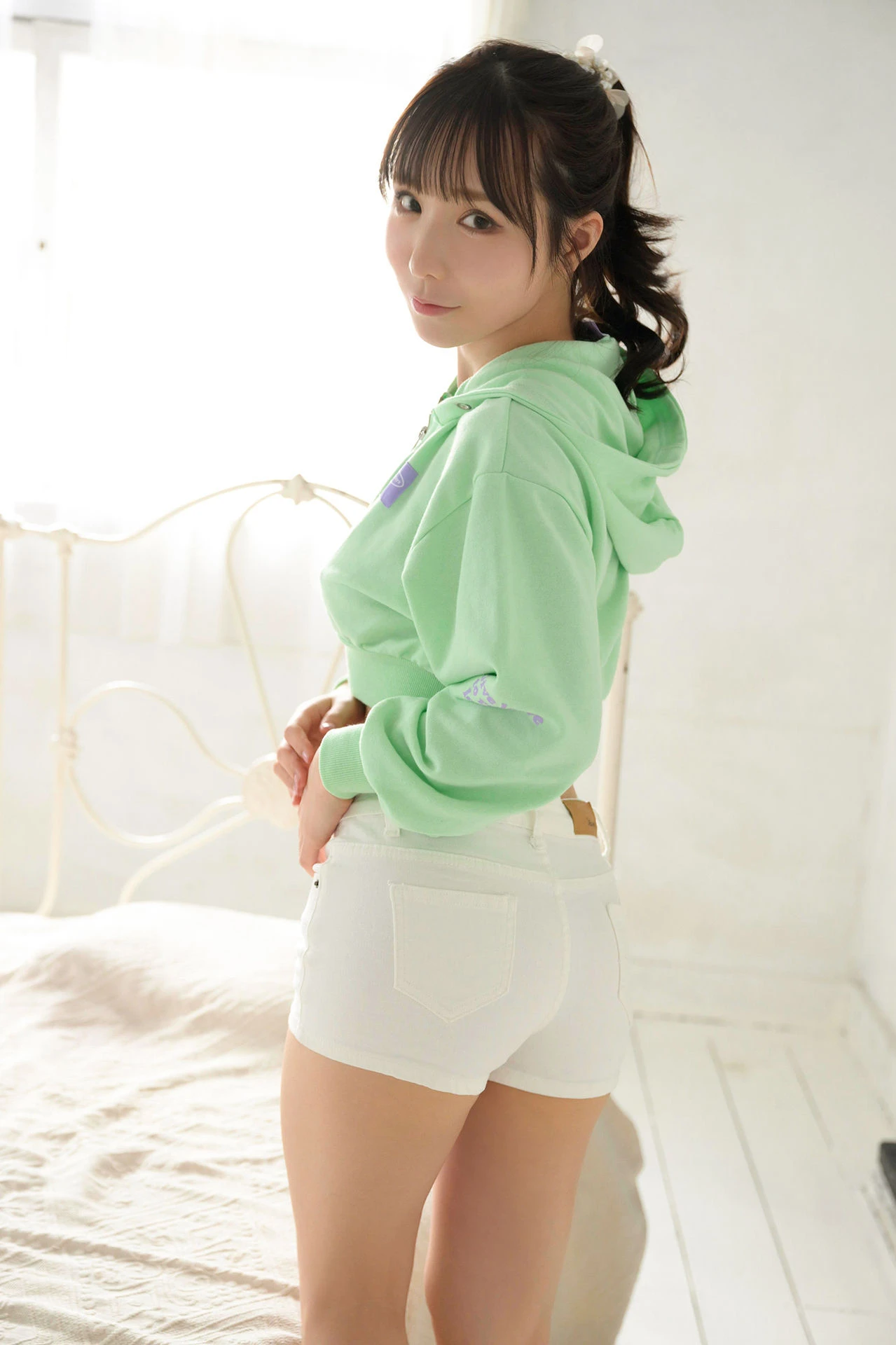 Ao Ebisaki 海老咲あお, FRIDAYデジタル写真集 「あおに染まる Vol.01」 Set.01