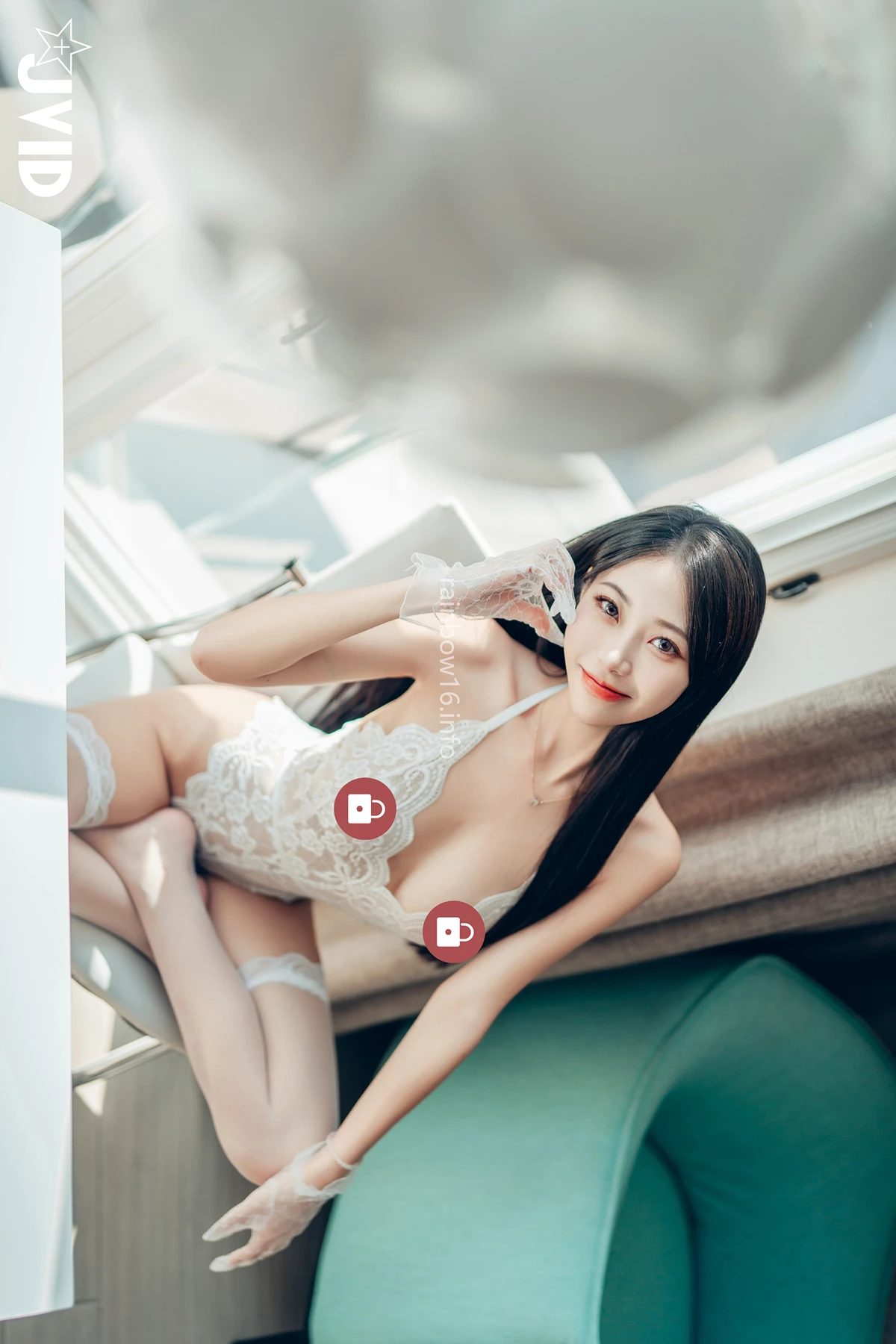 JVID WenHsin 玟妡 – 勻稱美腿《玟妡》看見她就起秋的假日午後🍂白絲黑絲一次滿足🔥只想與她一起把房間弄得亂糟糟👍 Set.01