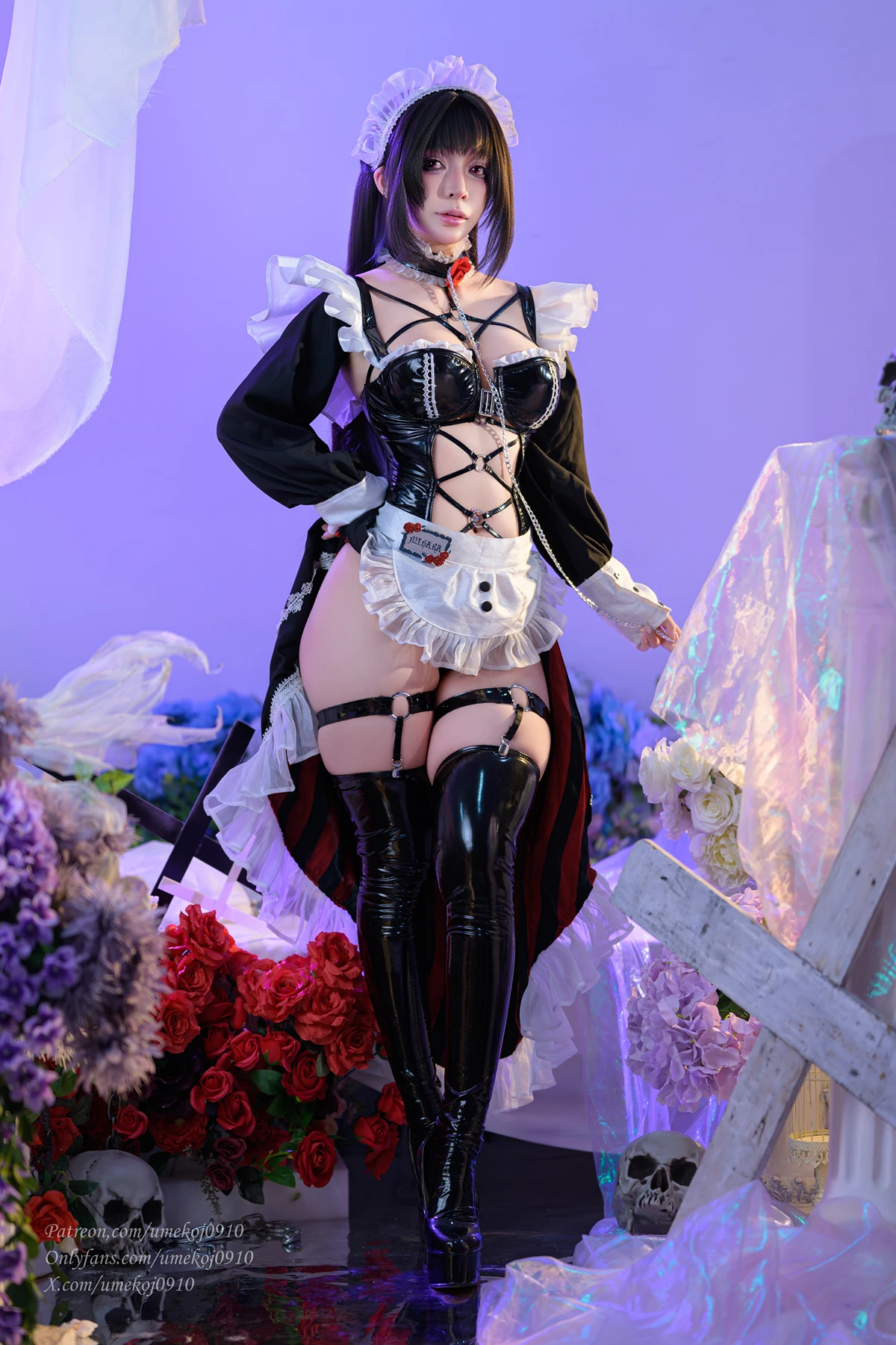 Cosplay Umeko.J – Mihara- Memorial Cafe 「NIKKE」