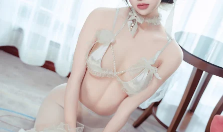 xiuren秀人网-no.9197-汐汐爱吃草莓luxuan