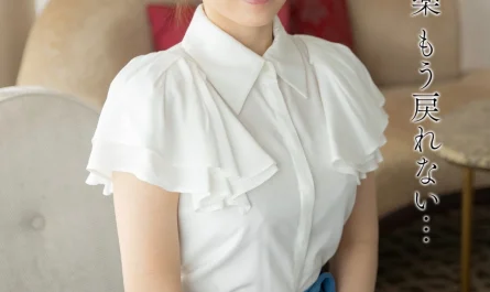 mei-itsukaichi-五日市芽依,-写真集-芸能人の雰囲気を漂わせる可愛い系人妻